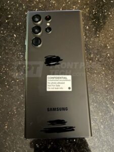 Samsung Galaxy S22 Ultra Appears in Hand-On Images